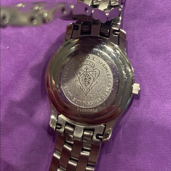 Gucci G series Watch - Picture 4 of 4